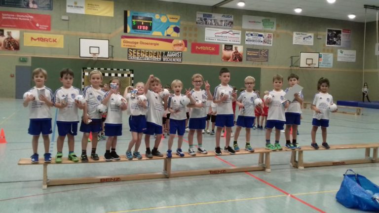 Minis Kahl: Erfolgreiches Mini-Anfänger Turnier in Babenhausen