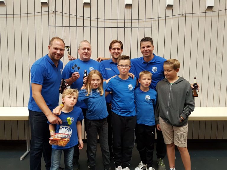 #94er Giants triumphieren beim Darts-Ortspokal
