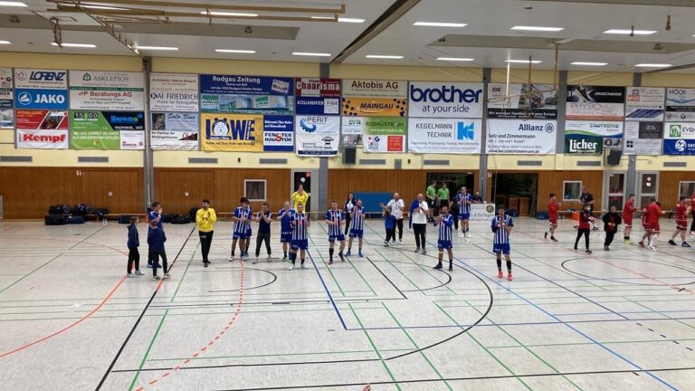 Herren: 94er starten mit souveränem Auswärtssieg in die neue Saison