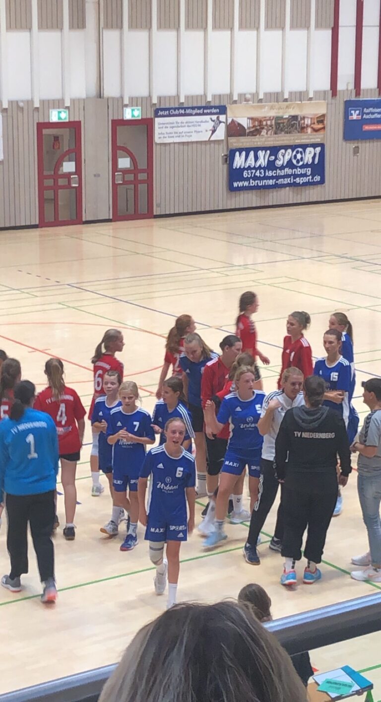 Weibl. C-Jugend: Erster Sieg im ersten Spiel