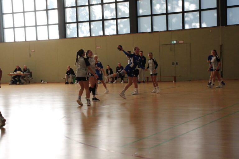 Weibl. B-Jugend: Niederlage trotz super Leistung
