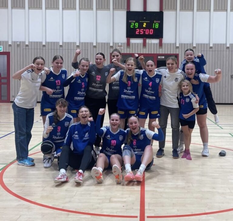 Weibl. B-Jugend: Deutlicher Sieg gegen die JSG Buchberg