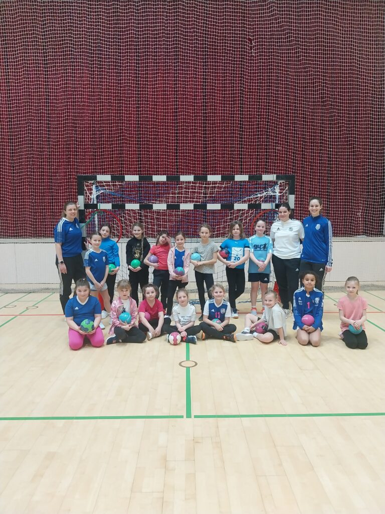 Viel Spaß und Handball-Basics beim Girlsday der HSG